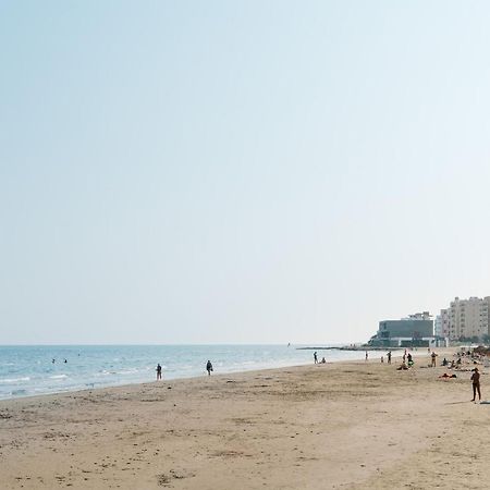 Seasunlove Apt. Apartment Larnaca Exterior photo