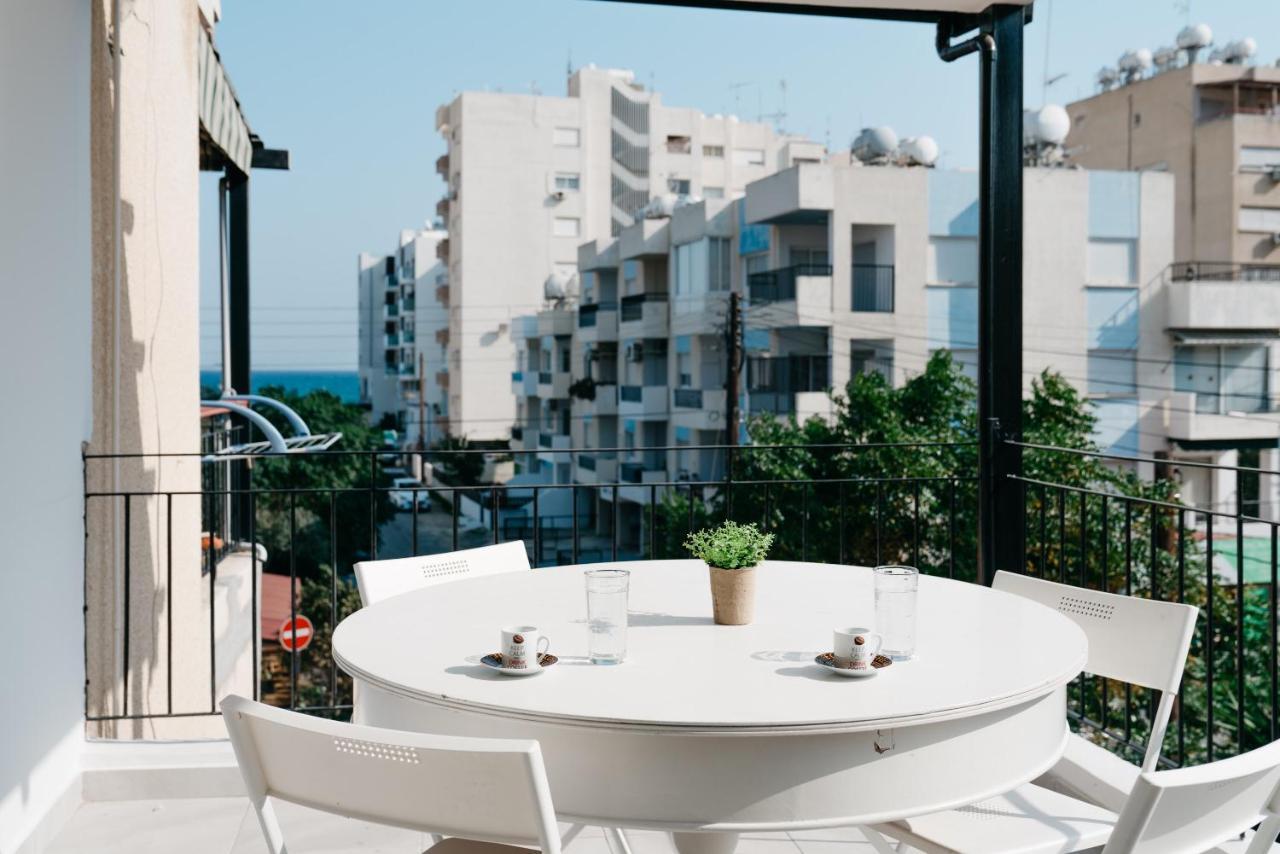 Seasunlove Apt. Apartment Larnaca Exterior photo