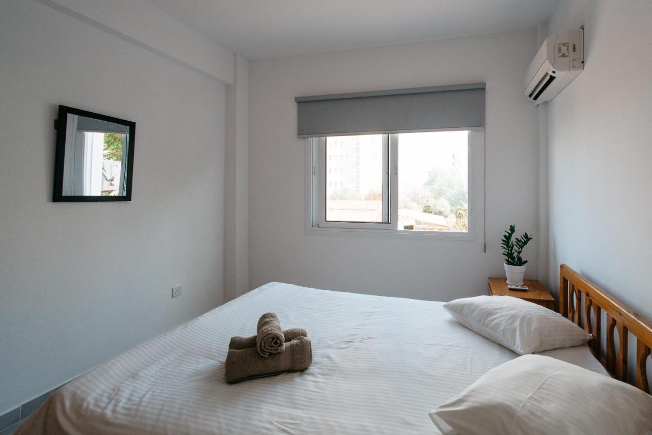 Seasunlove Apt. Apartment Larnaca Exterior photo